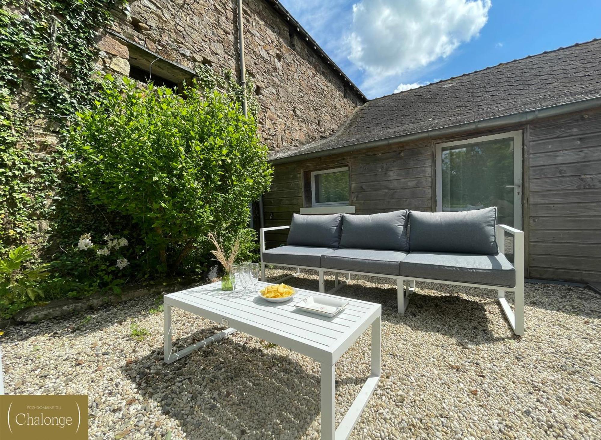 L'Eco-Domaine Du Chalonge Hotel Heric ภายนอก รูปภาพ